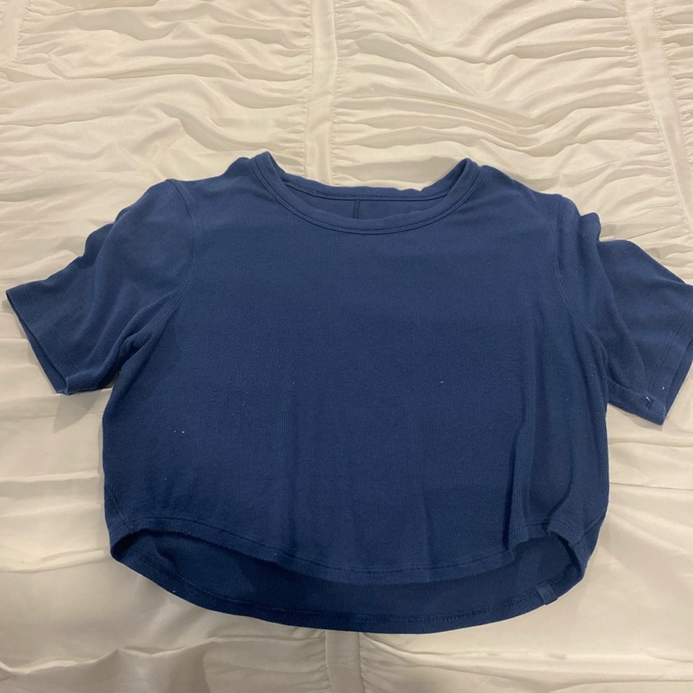 Lululemon flowy short sleeve shirt